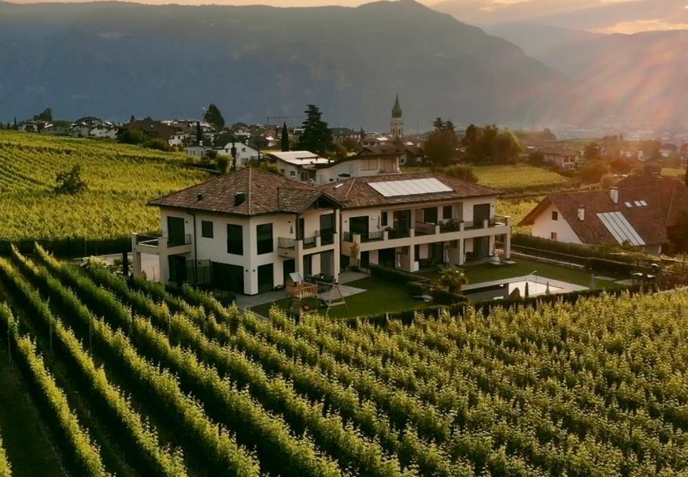 Weingut Gasshof Leilighet Appiano Sulla Strada Del Vino Eksteriør bilde